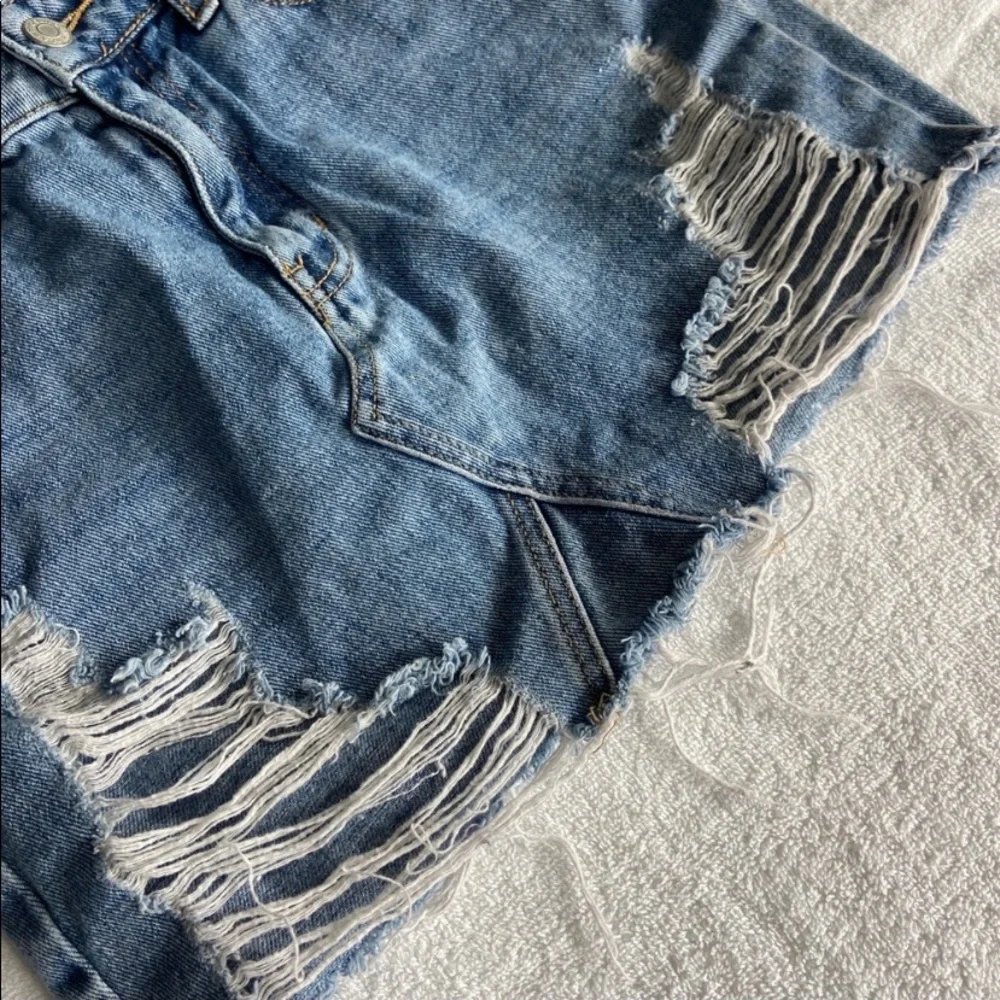 Pacsun Ripped Denim Skirt - Picture 5 of 5